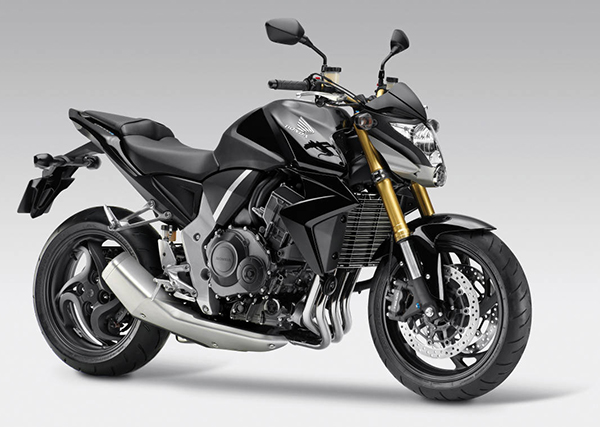 Honda CB 1000 R – Med vikten i mitten