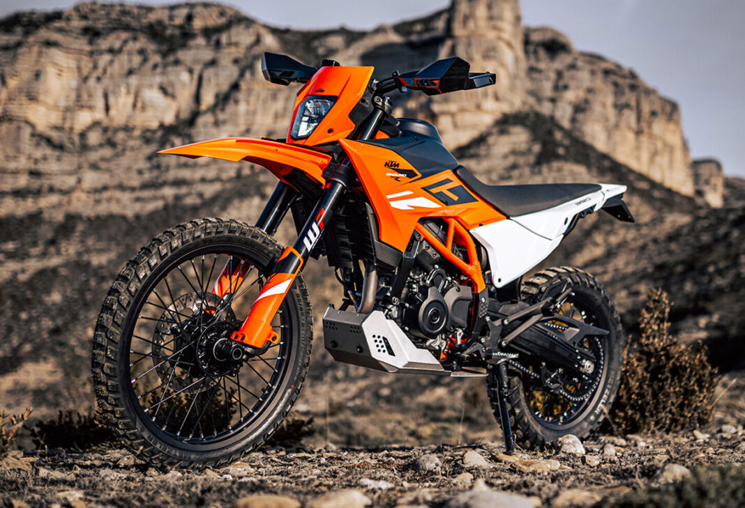 2025 KTM 390 Enduro R
